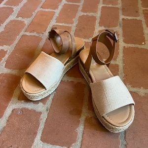 Soda Sandals